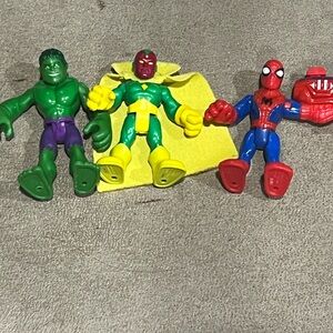 Marvel Imaginext lot of 3 figures Spiderman Hulk Vision